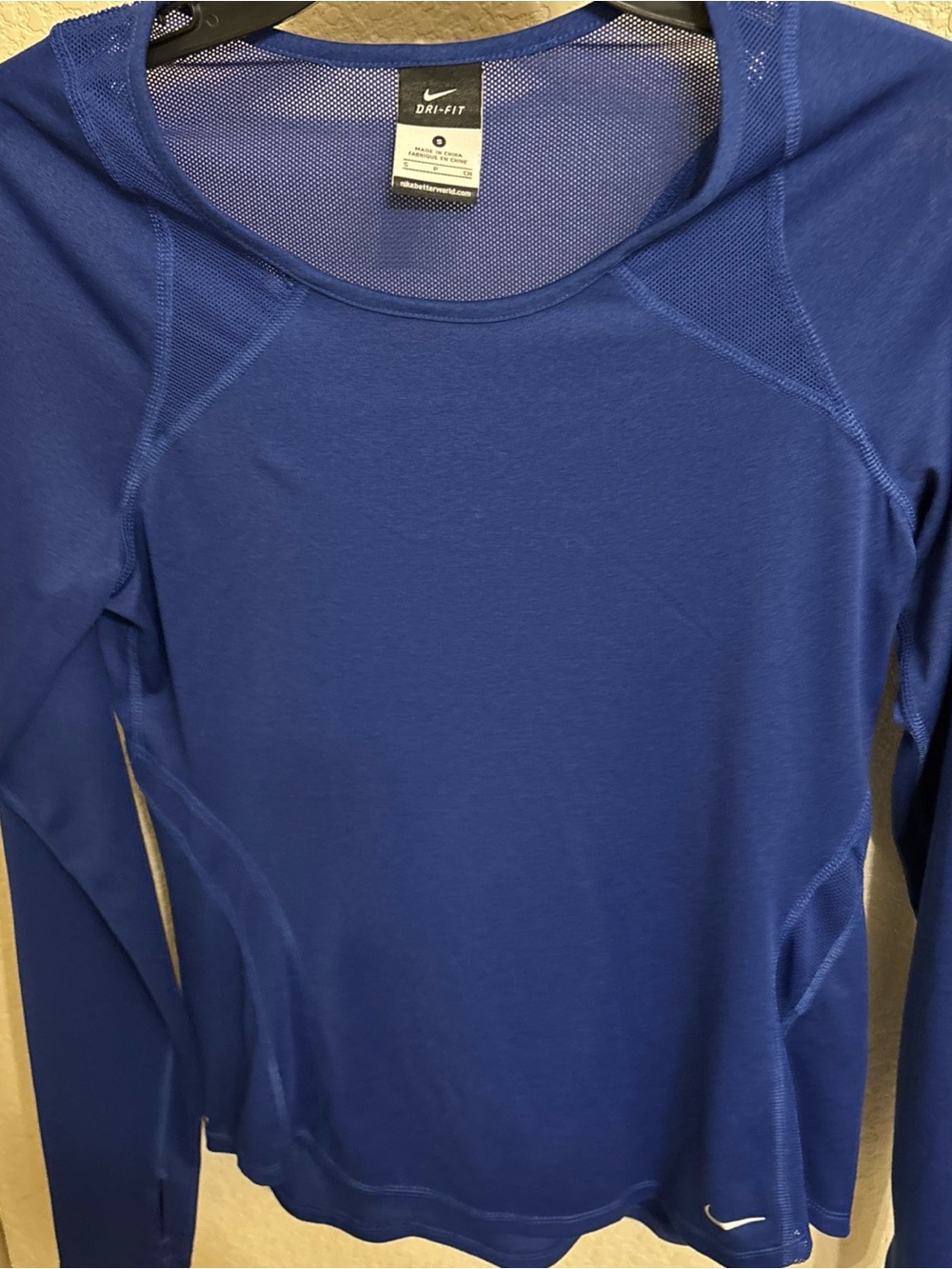 Nike Blue Women’s Small Dri-Fit Long Sleeve Top Breathable